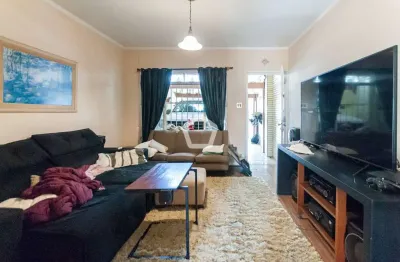 Casa com 3 quartos à venda na Rua das Camélias, 130, Mirandópolis, São Paulo por R$ 1.170.000