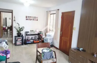 Casa com 2 quartos à venda na Rua Eduardo Lobo, 87, Parque Imperial, São Paulo por R$ 925.000