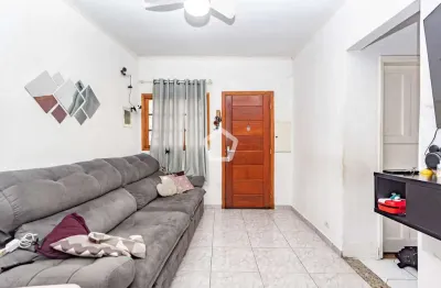 Casa com 2 quartos à venda na Rua Oliveira Melo, 14, Vila São José, São Paulo por R$ 700.000