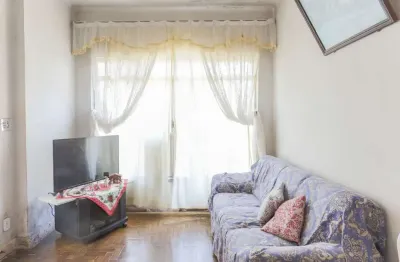 Casa com 2 quartos à venda na Rua Afonso José de Carvalho, 32, Vila Madalena, São Paulo por R$ 1.683.000