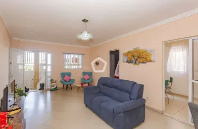 Casa com 4 quartos à venda na Rua Guaperoba, 168, Vila Brasílio Machado, São Paulo por R$ 1.011.000