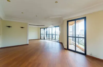 Cobertura com 4 quartos à venda na Rua Itaiteva, 197, Panamby, São Paulo por R$ 2.300.000