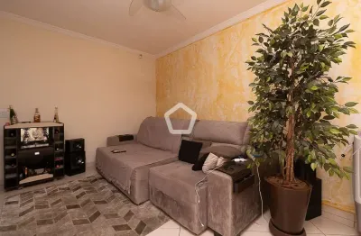 Casa com 3 quartos à venda na Rua Marcial, 287, Cambuci, São Paulo por R$ 950.000
