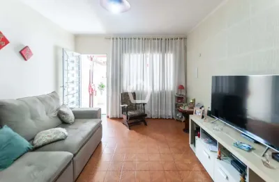 Casa com 3 quartos à venda na Rua das Tambaíbas, 109, Jabaquara, São Paulo por R$ 550.000