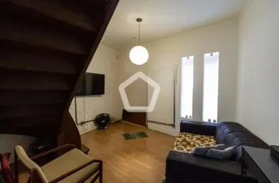 Casa com 3 quartos à venda na Rua Salvador Simões, 785, Vila Dom Pedro I, São Paulo por R$ 780.000