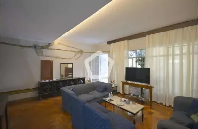 Casa com 3 quartos à venda na Rua Irmão Justino Luís, 51, Vila Monumento, São Paulo por R$ 900.000