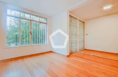 Casa com 5 quartos à venda na Rua Baturité, 146, Aclimação, São Paulo por R$ 1.250.000