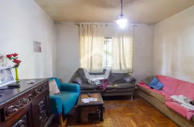 Casa com 3 quartos à venda na Rua Conceição Marcondes Silva, 175, Vila Congonhas, São Paulo por R$ 861.000