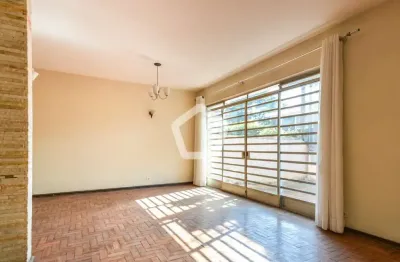Casa com 3 quartos à venda na Rua Kansas, 1135, Itaim Bibi, São Paulo por R$ 1.550.000