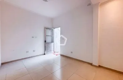 Casa com 2 quartos à venda na Rua José da Silva Martha, 42, Piqueri, São Paulo por R$ 690.000
