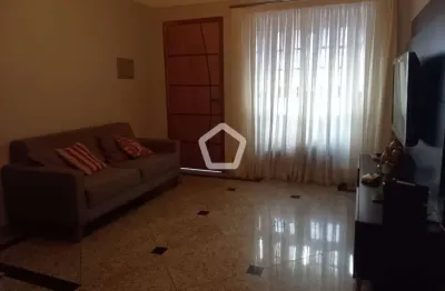 Casa com 3 quartos à venda na Rua Engenheiro Pegado, 1238, Vila Carrão, São Paulo por R$ 760.000