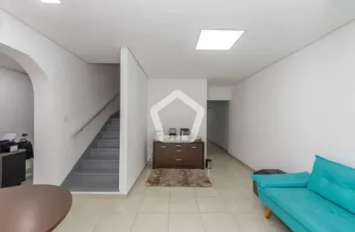 Casa com 4 quartos à venda na Rua Xavier de Almeida, 941, Ipiranga, São Paulo por R$ 1.600.000