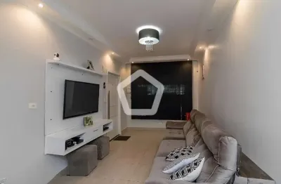 Casa com 3 quartos à venda na Rua Barão de Eschwege, 155, Jardim Vila Formosa, São Paulo por R$ 855.000