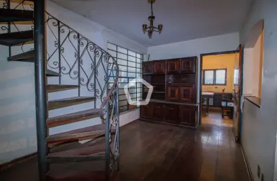 Casa com 4 quartos à venda na Avenida Doutor Arnaldo, 2301, Sumaré, São Paulo por R$ 2.659.500