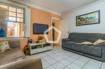 Casa com 12 quartos à venda na Rua Marta, 99, Barra Funda, São Paulo por R$ 917.000