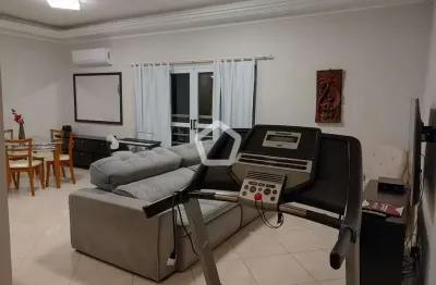 Casa com 3 quartos à venda na Praça José Vicente Nóbrega, 1, Cambuci, São Paulo por R$ 1.300.000