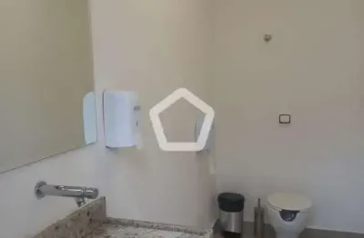 Casa com 5 quartos à venda na Praça Irmãos Karmann, 2144, Pacaembu, São Paulo por R$ 3.600.000