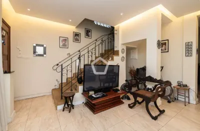 Casa com 4 quartos à venda na Avenida Moaci, 1331, Planalto Paulista, São Paulo por R$ 1.600.000