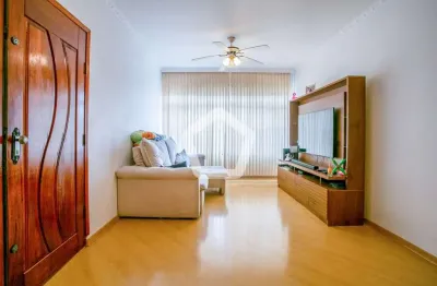 Casa com 3 quartos à venda na Rua Angaíba, 27, Vila Brasílio Machado, São Paulo por R$ 697.000