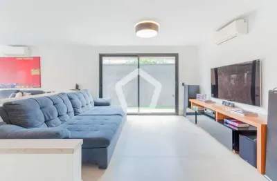 Casa com 4 quartos à venda na Rua Antônio de Gouveia Giudice, 161, Alto de Pinheiros, São Paulo por R$ 8.800.000