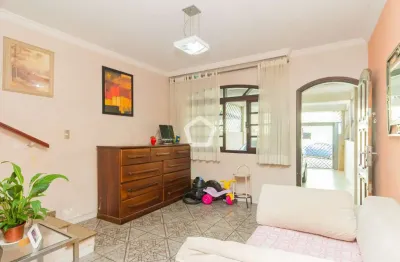 Casa com 4 quartos à venda na Rua Sílvio Rodini, 275, Vila Dom Pedro II, São Paulo por R$ 700.000