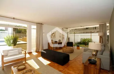 Casa com 4 quartos à venda na Rua Professor Nicolau Moraes Barros, 37, Jardim das Bandeiras, São Paulo por R$ 12.000.000