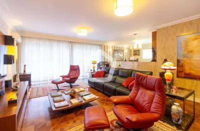 Casa com 5 quartos à venda na Rua Peribebuí, 135, Alto da Lapa, São Paulo por R$ 4.500.000