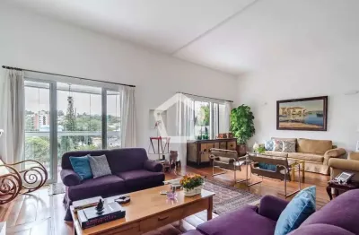 Casa com 3 quartos à venda na Rua Felipe Cavalcanti, 108, Alto de Pinheiros, São Paulo por R$ 2.750.000