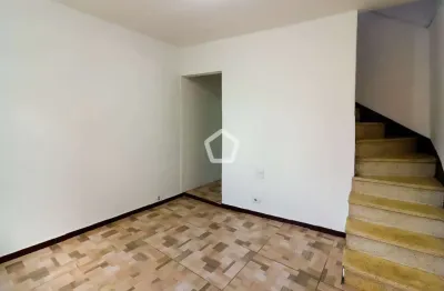 Casa com 2 quartos à venda na Rua Vianópolis, 557, Vila Maria Alta, São Paulo por R$ 480.000