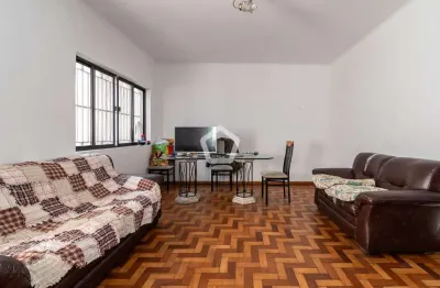 Casa com 5 quartos à venda na Avenida Dom Pedro I, 566, Cambuci, São Paulo por R$ 1.600.000