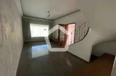 Casa com 3 quartos à venda na Rua Brodosqui, 85, Vila Cláudia, São Paulo por R$ 1.064.000
