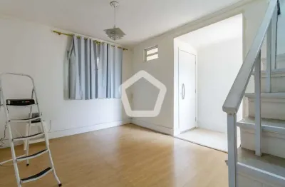 Casa com 3 quartos à venda na Rua Afonso Bandeira de Melo, 55, Campo Belo, São Paulo por R$ 800.000