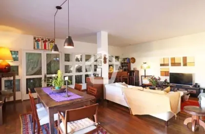 Casa com 3 quartos à venda na Rua Evangelista Rodrigues, 393, Alto de Pinheiros, São Paulo por R$ 4.300.000