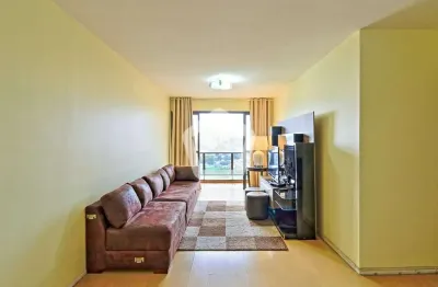 Apartamento com 3 quartos à venda na Rua Guarujá, 326, Chácara Inglesa, São Paulo por R$ 930.000