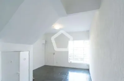 Casa com 2 quartos à venda na Rua Capitão Otávio Machado, 82, Chácara Santo Antônio, São Paulo por R$ 800.000