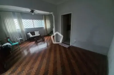 Casa com 2 quartos à venda na Rua Backer, 40, Cambuci, São Paulo por R$ 640.000