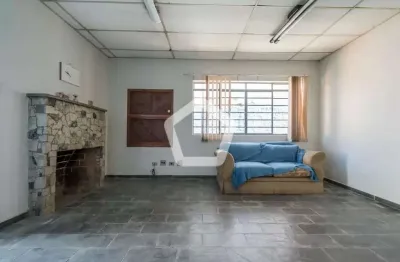Casa com 2 quartos à venda na Rua Guararapes, 1124, Brooklin, São Paulo por R$ 1.950.000