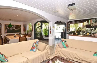 Casa com 4 quartos à venda na Avenida Bagiru, 696, Alto de Pinheiros, São Paulo por R$ 4.900.000