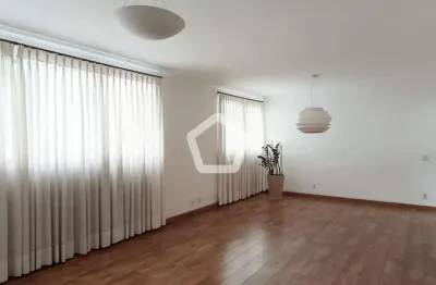 Apartamento com 3 quartos à venda na Alameda Joaquim Eugênio de Lima, 1499, Jardim Paulista, São Paulo por R$ 1.350.000