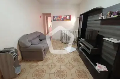 Casa com 4 quartos à venda na Rua Alemanha, 415, Taboão, Diadema por R$ 678.400