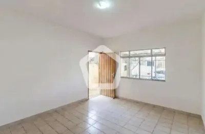 Casa com 3 quartos à venda na Rua Dom Meinrado, 351, Jardim Monjolo, São Paulo por R$ 690.000