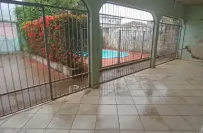 Casa com piscina e com 3 quartos no bairro cuniã - porto velho