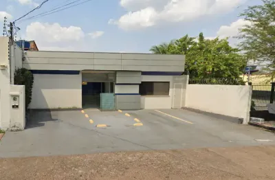 Predio comercial na area central de porto velho - em atividade.