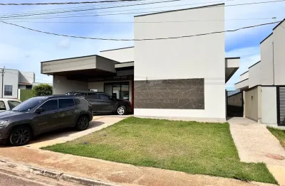 Casa condominio verana 3 suites com piscina, semi mobiliada