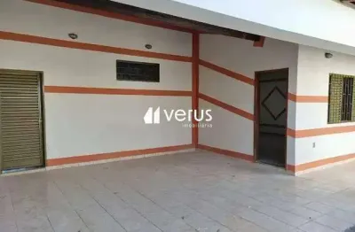 Casa à venda, 3 quartos, 1 suíte, 2 vagas, segismundo pereira - uberlândia/mg