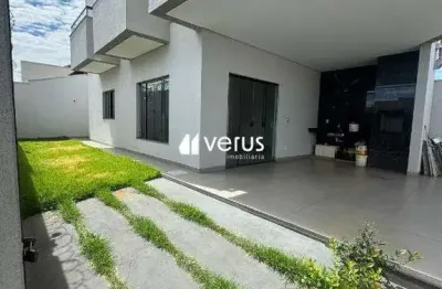 Sobrado à venda, 3 quartos, 1 suíte, 2 vagas, laranjeiras - uberlândia/mg