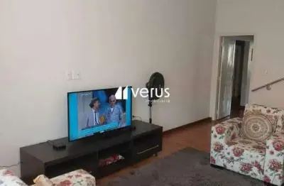 Casa com 3 quartos à venda no Lidice, Uberlândia 