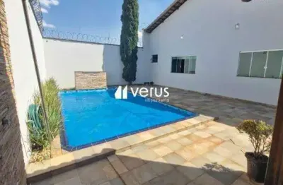 Casa à venda, 4 quartos, 1 suíte, 3 vagas, alto umuarama - uberlândia/mg