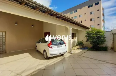 Casa à venda, 3 quartos, 1 suíte, 4 vagas, santa mônica - uberlândia/mg