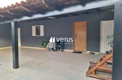 Casa à venda, 3 quartos, 1 suíte, 2 vagas, pacaembu - uberlândia/mg